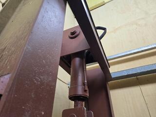 Large Hydraulic Press 