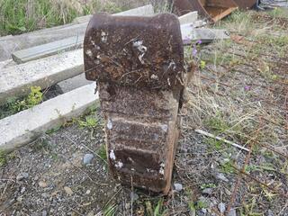 Small Excavator Trenching Bucket