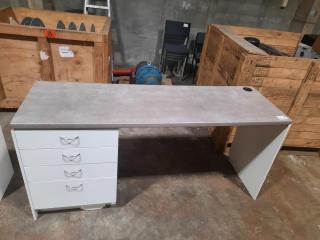 Laundry Counter with Pull Out Drawers