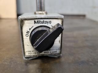 Mitutoyo Magnetic Stand w/ Dial.Indicator