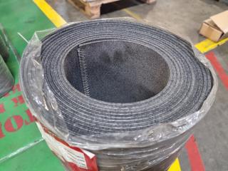 Industrial Conveyor Belt Roll, 600x7165mm