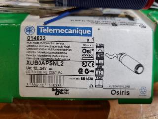 2x Telemecanique Photoelectric Sensors XUB0APSNL2