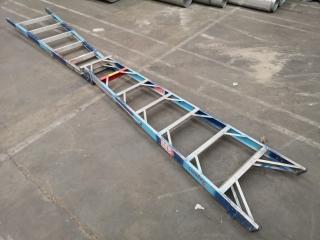 Ullrich 2.1m Aluminium Step Ladder