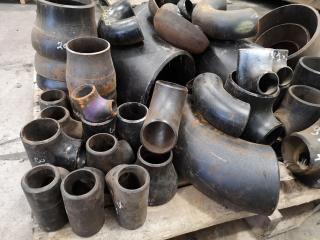 Large Lot of Assorted Water Pipe Fittings, Elbows, T-Couplings, & More