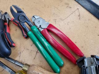 Assorted Upholstery Working Hand Tools