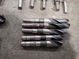 Large Assortment of HSS Drill Bits and Fultes