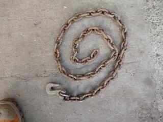 Bucket of Assorted Lifting Chains