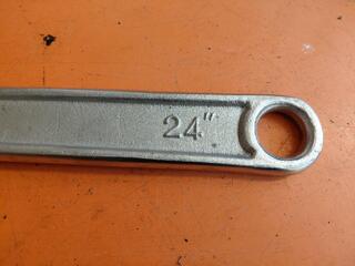 24" Adjustable Spanner