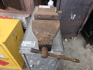 Metal Vice