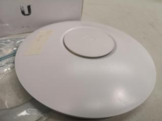 Ubiquity UniFi 802.11n Long Range Access Point AP-LR