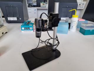 Dino-Lite Edge Digital Microscope w/ Stand Assembly