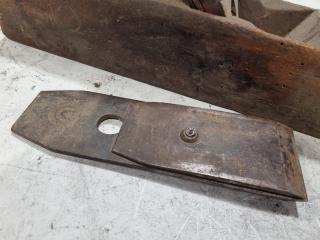 2x Vintage Wooden Hand Planers