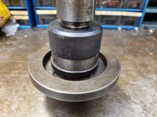 Lathe Live Centre w/ Morse Taper No.5 to No.4 Adapter.