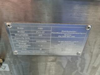 F.E.D Heated Cabinet