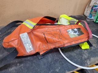 Sperian Fenzy Bio-S-Cape Emergency Escape Breathing Apparatus