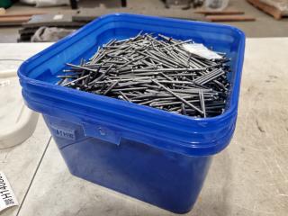 15.5kg Bucket of Nails, 3.0x75mm Size