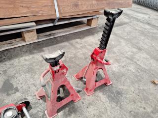 Torin 2 Ton Hydraulic Trolley Jack and Pair of Jack Stands
