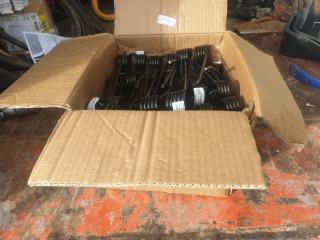 Box of 50 Pick Up Tines