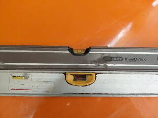 2x 1.22m Stanley Spirit Levels