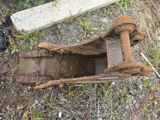 Small Excavator Trenching Bucket