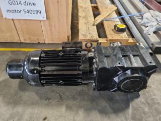 7.4hp Motor with Right Angle Drive