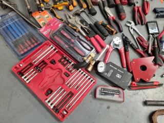 Large Assortment of Handtools