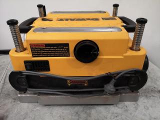 DeWalt 330mm Portable Thicknesser Planer DW735-xe