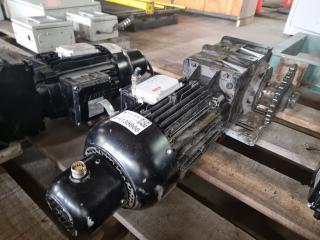 Marquip 3~ 7.4HP Motor w/ ABB Sensor and Gearbox attached