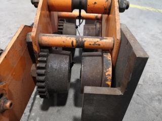 Gantry I-beam Trolley w/ Manual Chain Drive