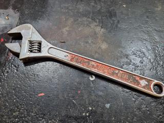 600mm Adjustable Crecent Wrench