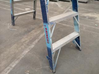 Ullrich 2.1m Aluminium Step Ladder