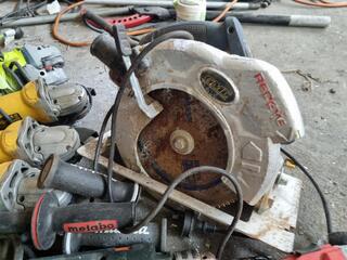 12x Assorted Faulty Power Tools, Parts use only!