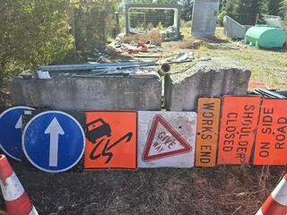 7 x Road Works Signs 