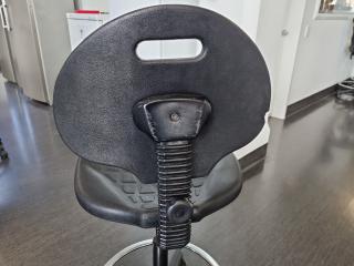 Damba Adjustable Laboratory / Office Chair