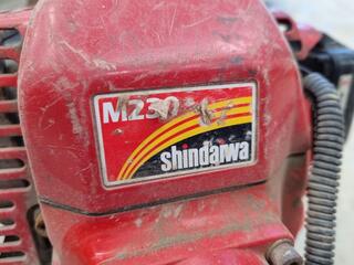 Shindawa Petrol Multi-Tool Power Unit w/ Rubber Paddle