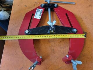 Large Pipe Clamp, 5" to 12" Capacity