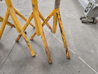 9 x Work Stands