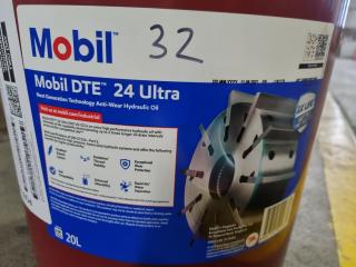 New 20 Litre Pail Mobil Hydraulic Oil