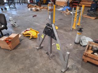 Large Industrial Lifting Apparatus