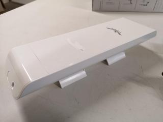 Ubiquiti NanoStation Wireless Bridge, M5 5GHz airMax 16dBi CPE Unit