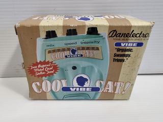 Danelectro Cool Cat "Vibe" Pedal