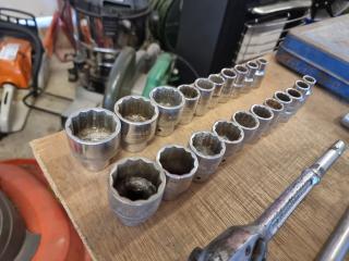 Partial Elora Socket Set