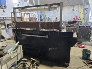 Heavy Duty Mobile Workbench