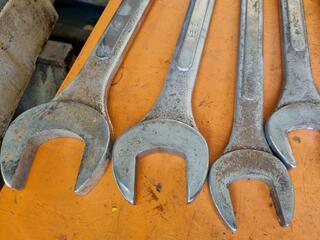 10x Combination Wrenches, Imperial & Metric Sizes