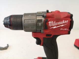 Milwaukee 18V Cordless Drill Driver w/ Battery, Charger, Bit Set