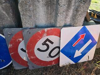 6 x Road Works Signs 