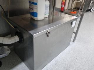 Large Grease Trap 