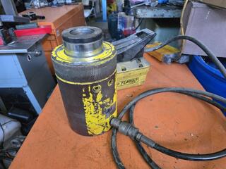 Enerpac 60 Ton Cylinder and Air Hydraulic Unit