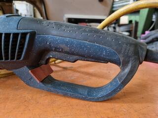 Bosch Corded Professional 230mm Angle Grinder
