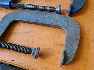 3x G-Clamps